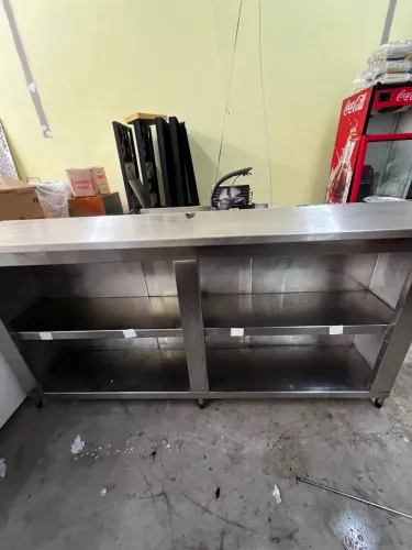 Armário em inox - aparador em inox - prateleira em inox
