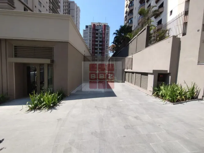 Sala Comercial para Venda ou Locação em Perdizes, São Paulo-SP: 1 Sala, 2 Banheiros, 2 Vag