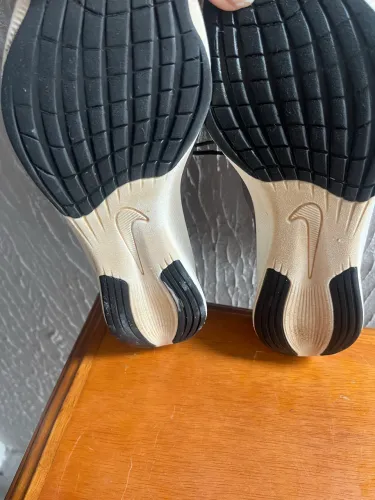 Tênis Nike original numeração 35