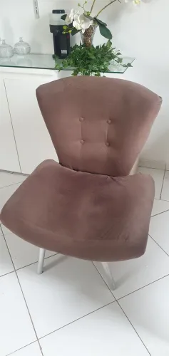 Poltronas para decoração e estar.