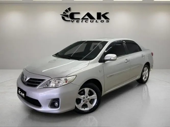 Toyota Corolla 1.8 GLI Upper 16V Flex 4P Automatico 2013