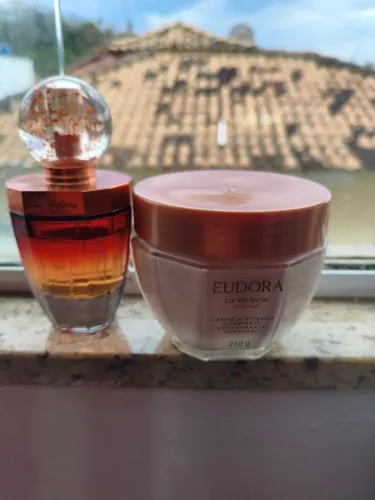 Perfume lá victorie intenso