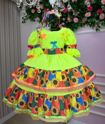 vestido infantil junino festa são joão arraiá caipira roça animada