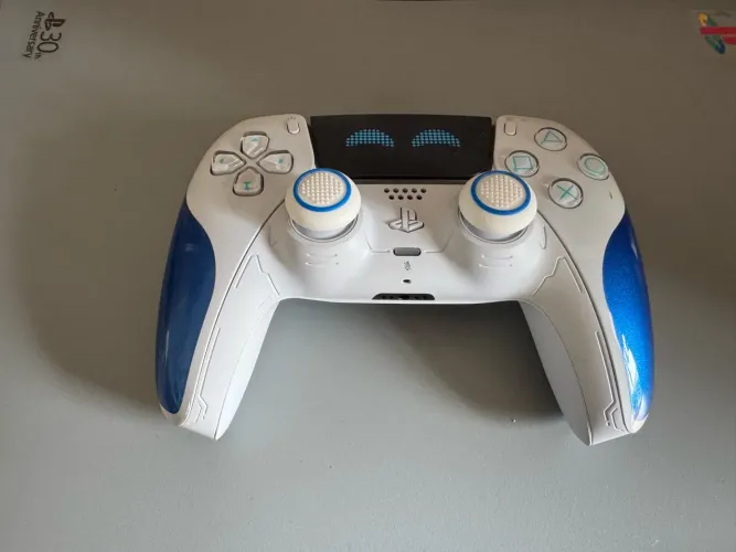 Dualsense Astro Bot Joyful