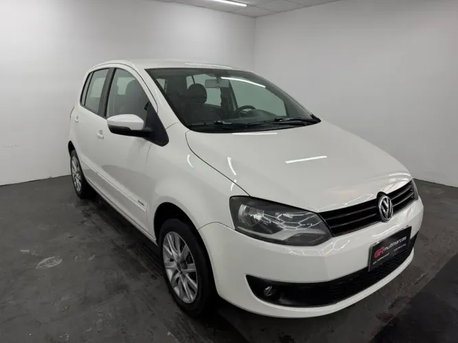 Volkswagen Fox 1.6 MI Total Flex 8V 5P 2014