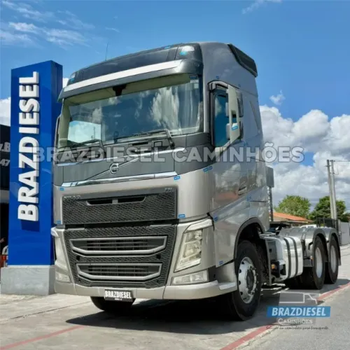 Volvo FH 540 Globetrotter 6x4 ano 2020 com susp. em molas