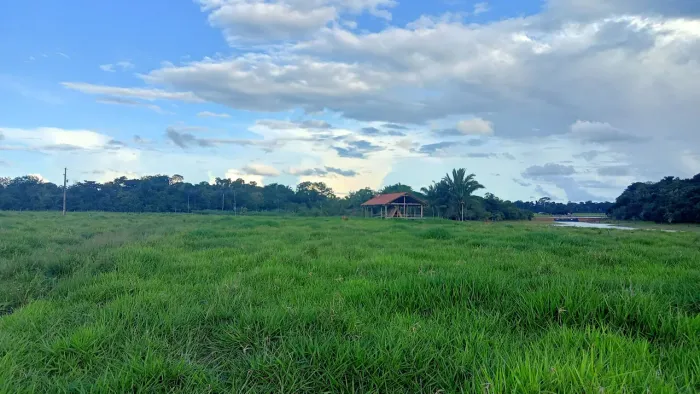 13 km de Itapuã do oeste, 93 km de porto velho beira Rio estrada boa