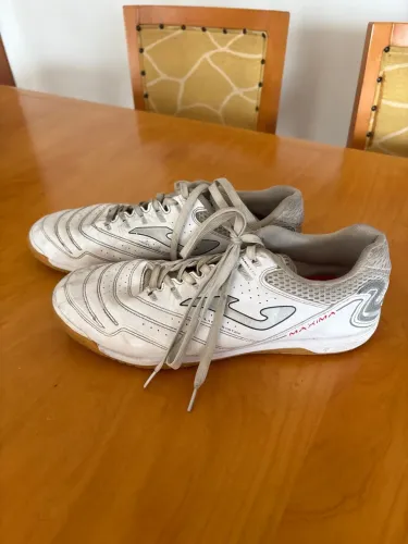 Chuteira Futsal Joma Maxima Unissex - Branco