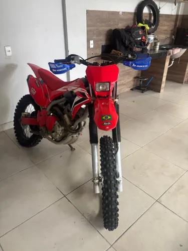 CRF 250 ano 2021
