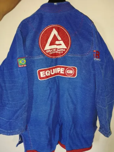 Kimono Gracie Barra