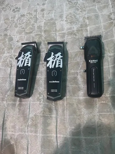 3 máquinas de barbeiro 