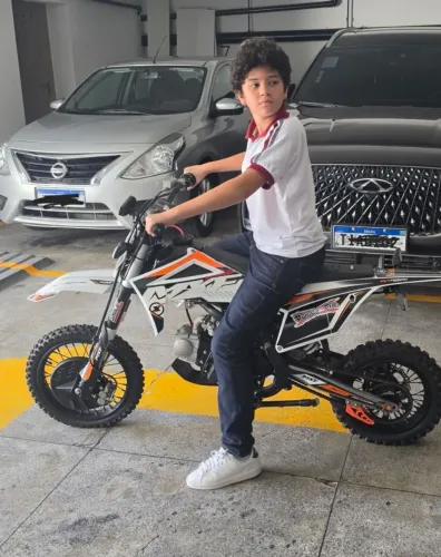MINI MOTO MXF CROSS 110cc ( recomendada para criancas entre 11 a 18 anos))