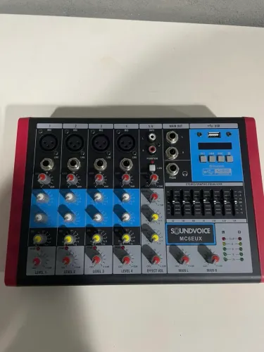 Mesa de som Soudvoice