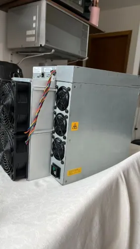Antminer s19jpro