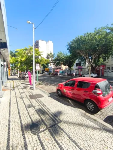 ALUGA-SE LOJA EM VILA ISABEL - EXCELENTE LOCALIZAÇÃO!