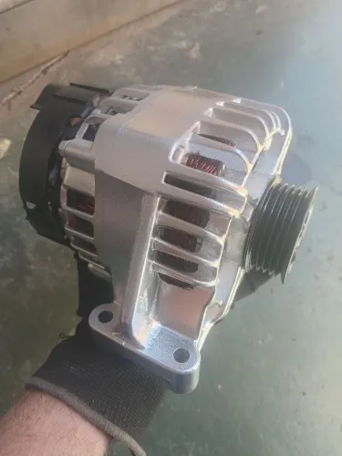 VENDO ALTERNADOR DENSO 110 AMPERES UNO , PALIO , STRADA , MOBI , SIENA MOTOR FIRE COM AR