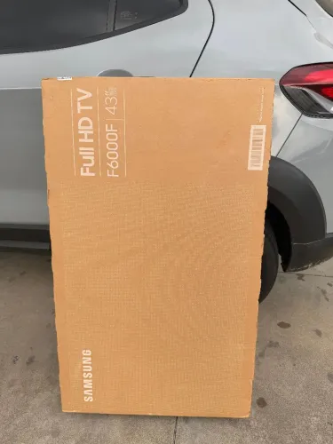 Tv Samsung 43 lacrada