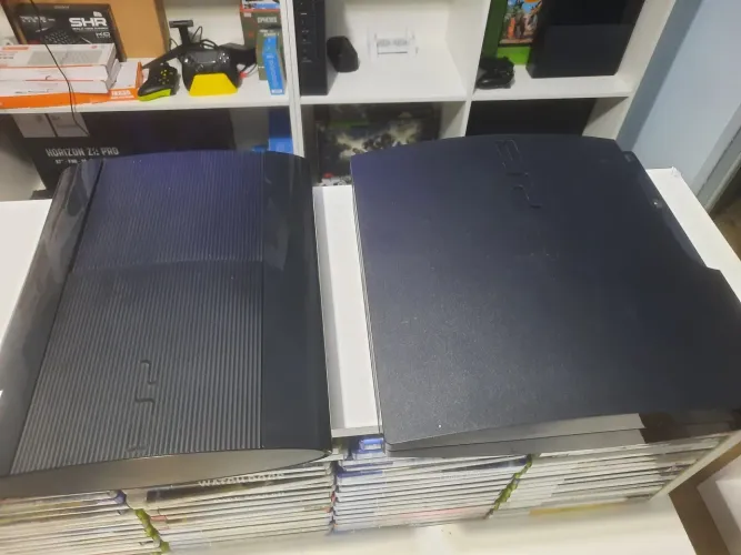 2 CONSOLES PS3 COM DEFEITO