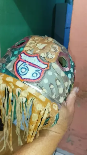Capacete muito louco pra quem conhece