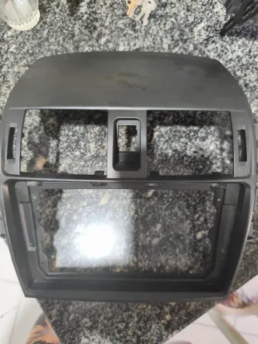 Moldura central multimidia hilux ou corrola 