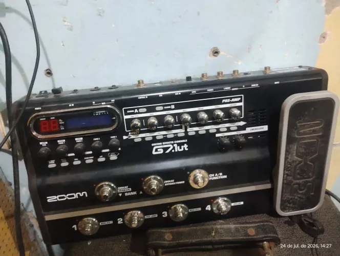 PEDALEIRA ZOOM G7.1UT USADA