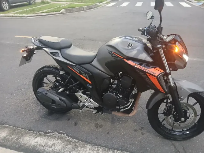 FAZER 250 ANO 2025