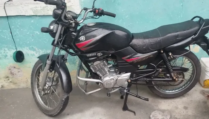 Vendo YBR 125 2004