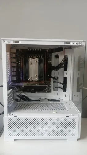 PC Xeon E5-2680 V4 | 64GB RAM | SSD 500GB | Ótima base para PC Gamer