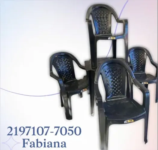 Mesa com poltronas Helena