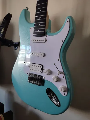 Guitarra Rockdale Stars Metallic Blue Stratocaster HSS Regulada Nova