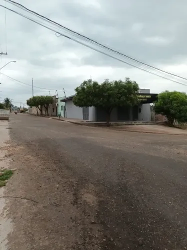 Alugo Ponto Comercial na Folha 10