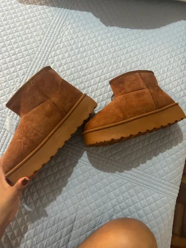 Bota de camurça frio
