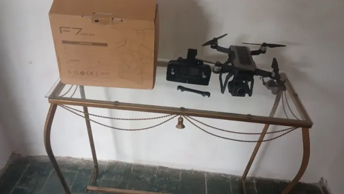 Drone f7