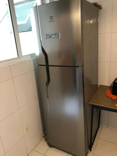 Geladeira Electrolux INOS 400L