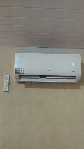 Ar condicionado semi novo