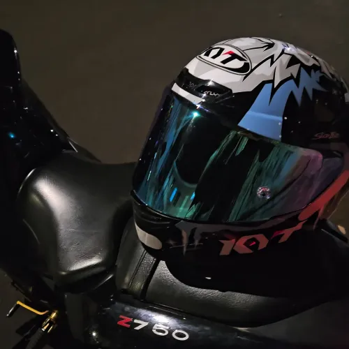 Capacete Kyt tt course ESTADO DE NOVO