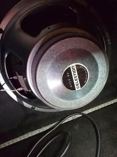 Falantes Celestion G12P-80 "seventy 80" (retirado de fender deluxe)