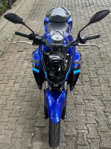 Vendo Yamaha FZ250-Único dono.