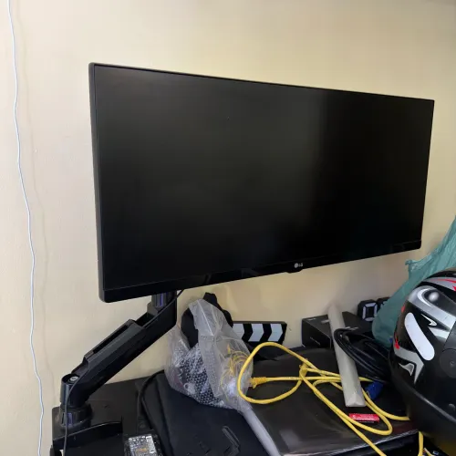 Monitor ultra wide LG 25' IPS 60hz + Suporte articulado