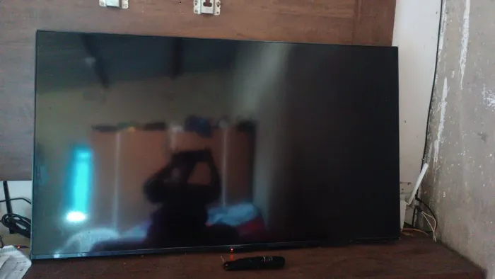 VENDO TV PRA ARRUMAR OU TIRAR PEÇA