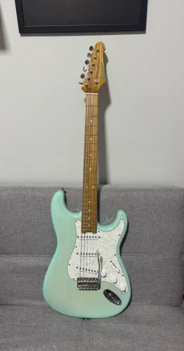 Guitarra Studebaker Strato Sky Hawk Sss Surf Green