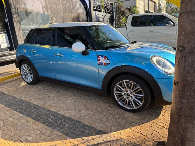 Mini Cooper S 2.0 Turbo 16V 5P Aut. 2015