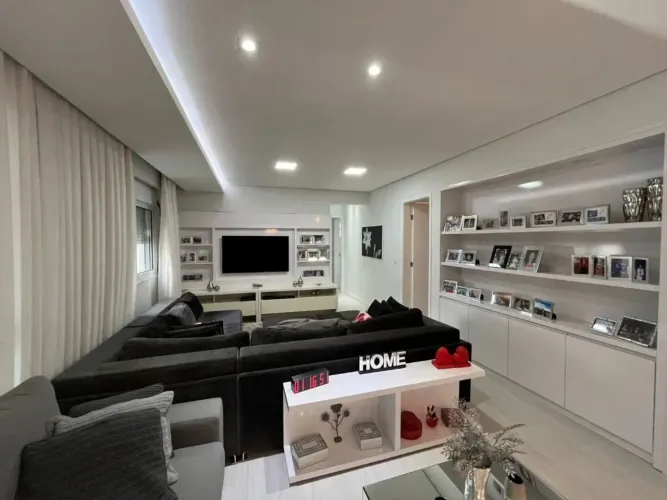 Apartamento à Venda  3 suítes- Residencial Edifício Celebrity, Vila Ema  SJC/SP