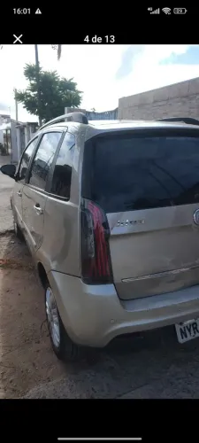 Fiat Idea Essence Dualogic 1.6 Flex 16V 5P 2011