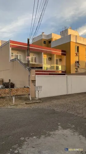 Conjunto de apartamentos à venda , no Parque California, Campos dos Goytacazes, RJ