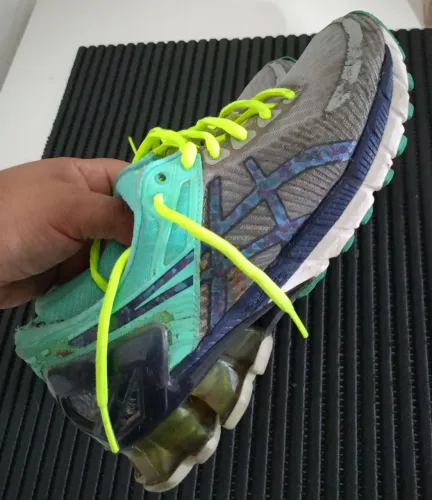 Tênis feminino Asics Kinsei 6 Gel Verde Relíquia