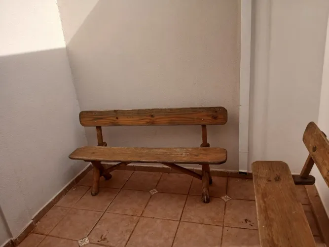 Conjunto Mesa e bancos