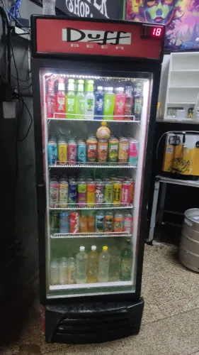 Frezzer vertical expositor cervejeiro