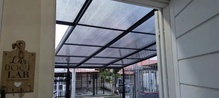 TOLDOS POLICARBONATO SERRALHERIA