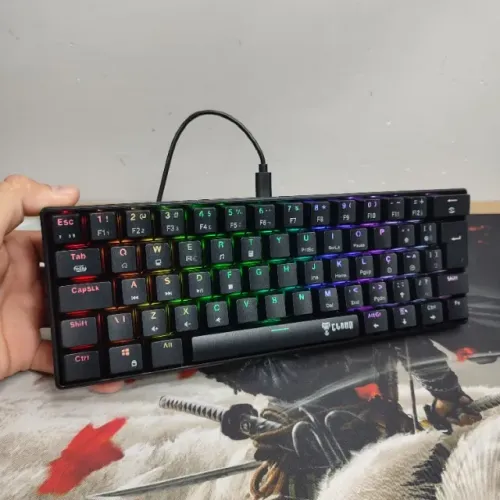 Teclado Gamer Mecânico 60% Night Walker V2 Compacto, rápido e pronto pro competitivo